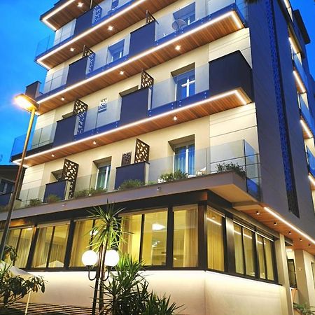 Hotel Cavalli Cattolica Eksteriør bilde